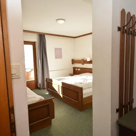 Haus Arnold By Chatel Reizen فندق مبيت وإفطار سولدن