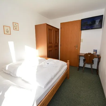 Haus Arnold By Chatel Reizen Bed & Breakfast *